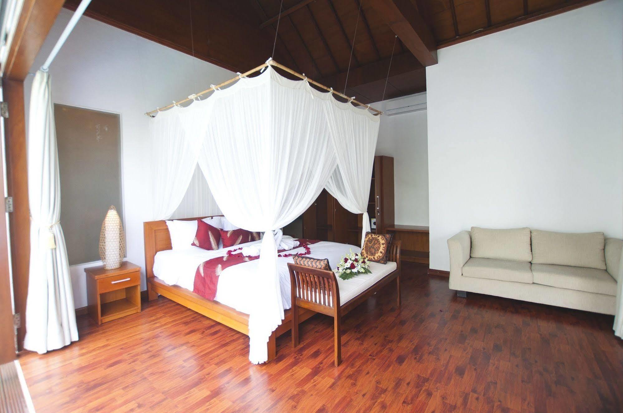 Villa Bougainville Seminyak Esterno foto